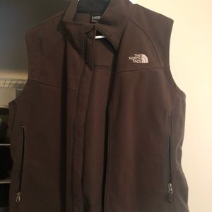 Women’s XL North Face vest